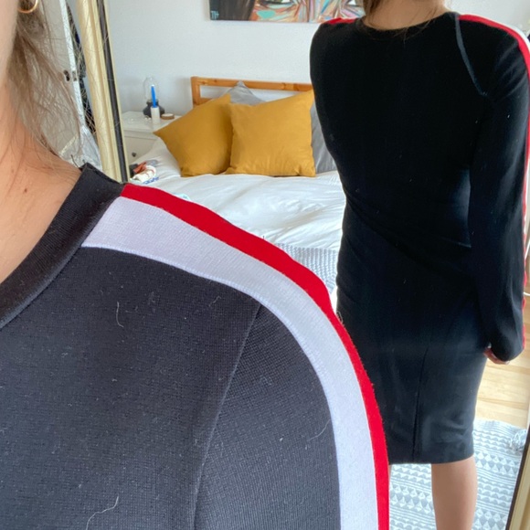 Basic dress - Picture 3 of 4